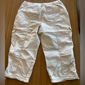 Macy’s Style & Co Beige/Tan Cargo style Capri’s